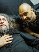 E tutto il buio che c’è intorno